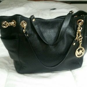 Michael Kors Jet Set Chain Tote